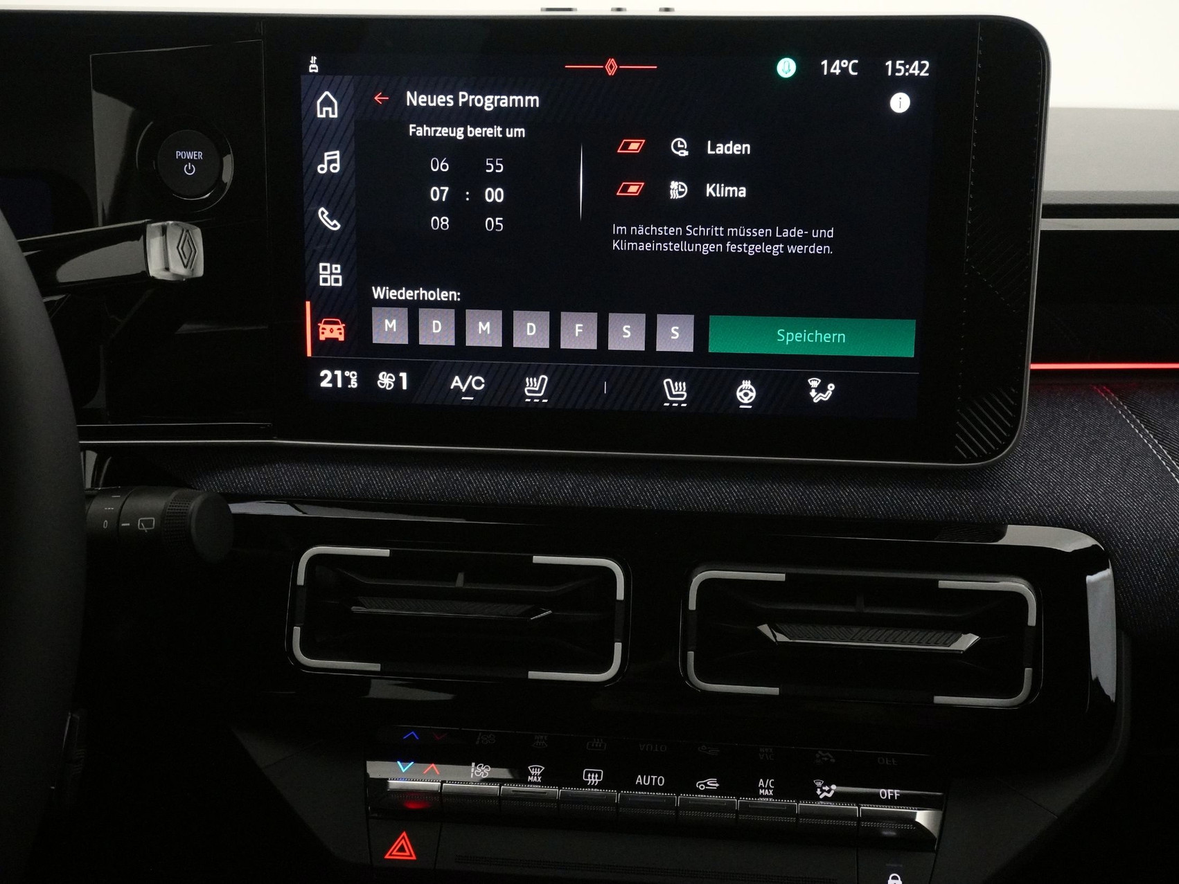 RENAULT R5 E-Tech Comfort Range iconic