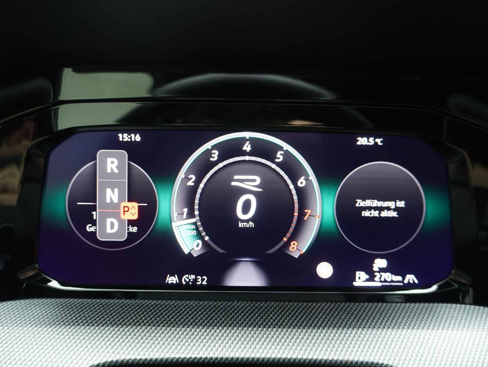 VW Golf 8.5 2.0 TSI DSG R Black Edition 4Motion (2025)