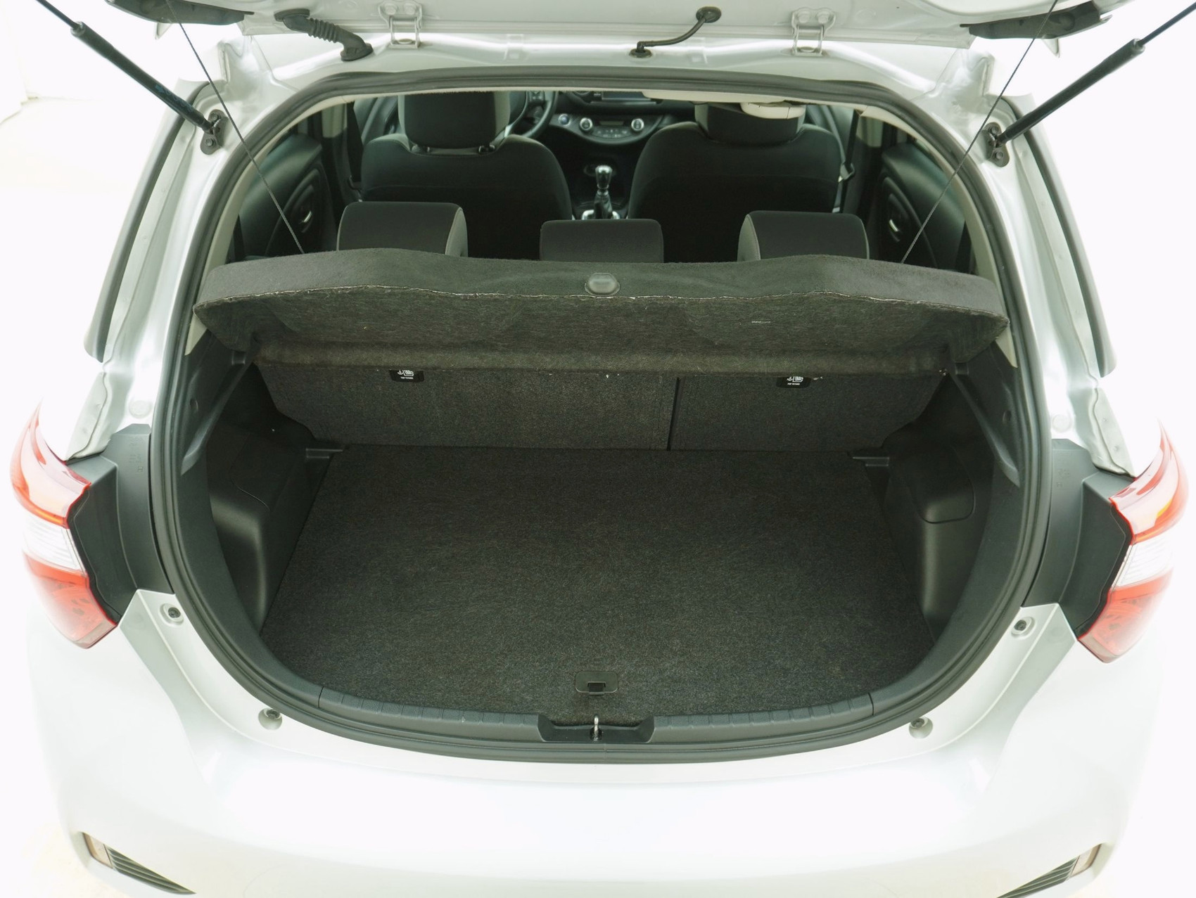 TOYOTA Yaris 1.5 VVT-iE Y20