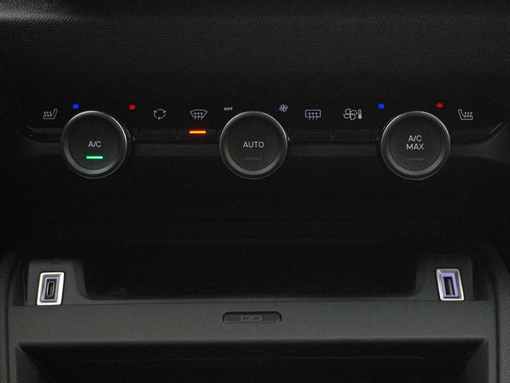 CITROËN C4 1.2 Hybrid Max