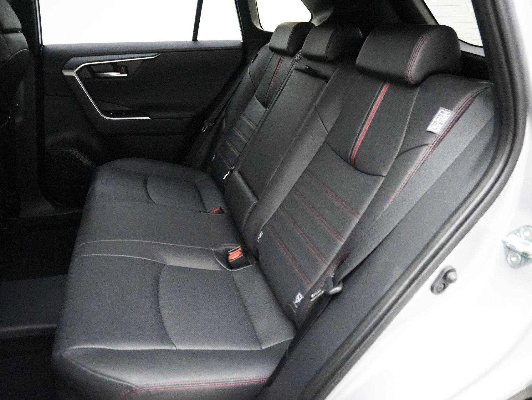 TOYOTA RAV4 2.5 Plug-In-Hybrid Platinum ** mit Panorama Dach **