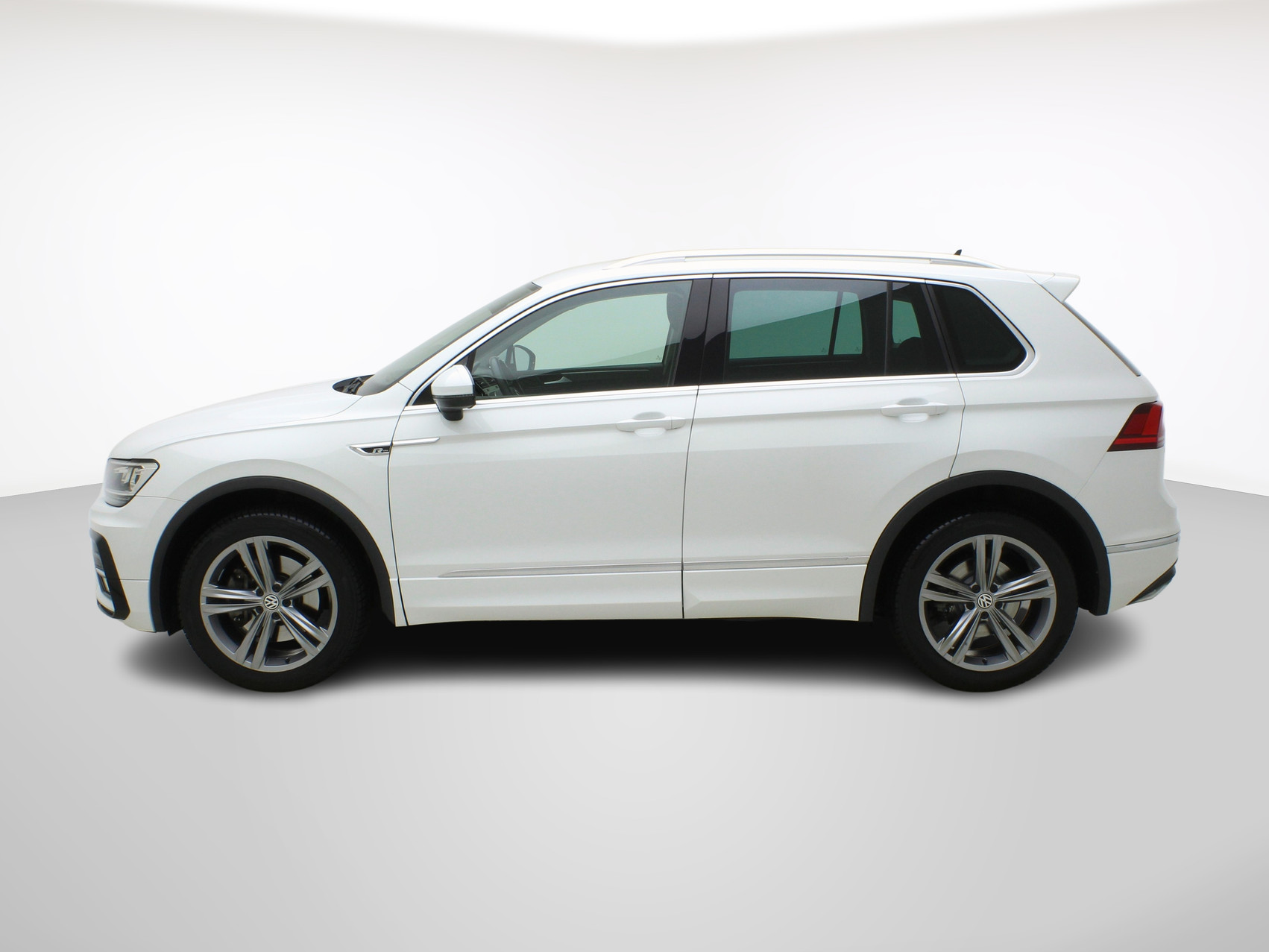 VW Tiguan 2.0 TDI DSG R-Line 4Motion