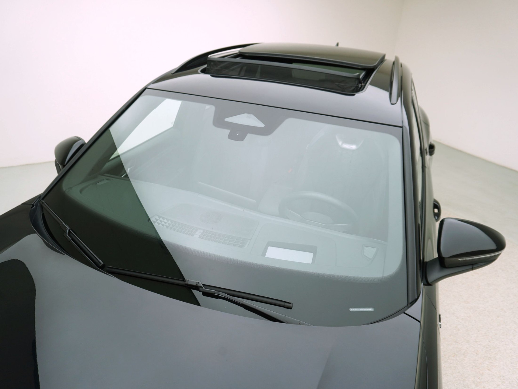 VW Tiguan 2.0 TSI DSG R-Line Black Style 4Motion **VW Werksgarantie bis 01/2030 // 21 Zoll Sommerräder**