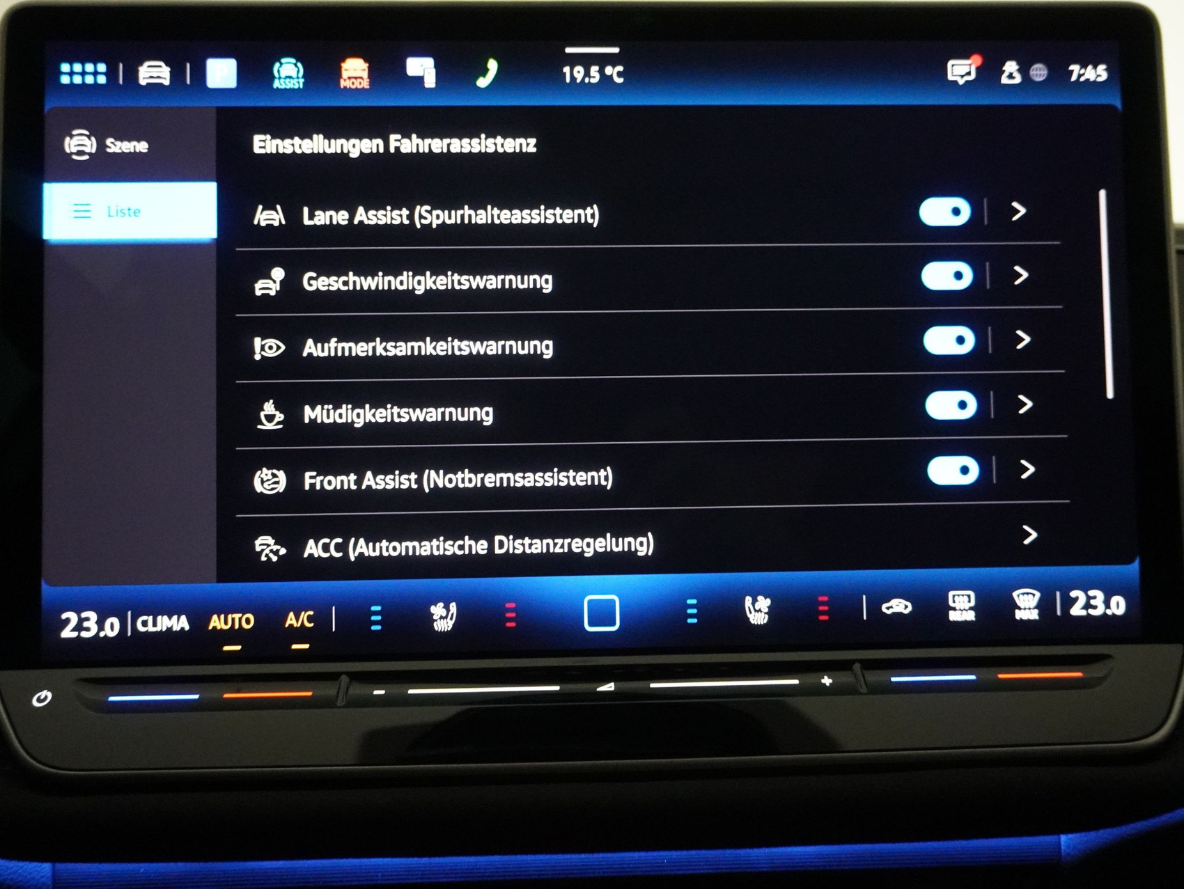 VW Passat Variant 2.0 TSI DSG R-Line 4Motion **R-Line Signature**