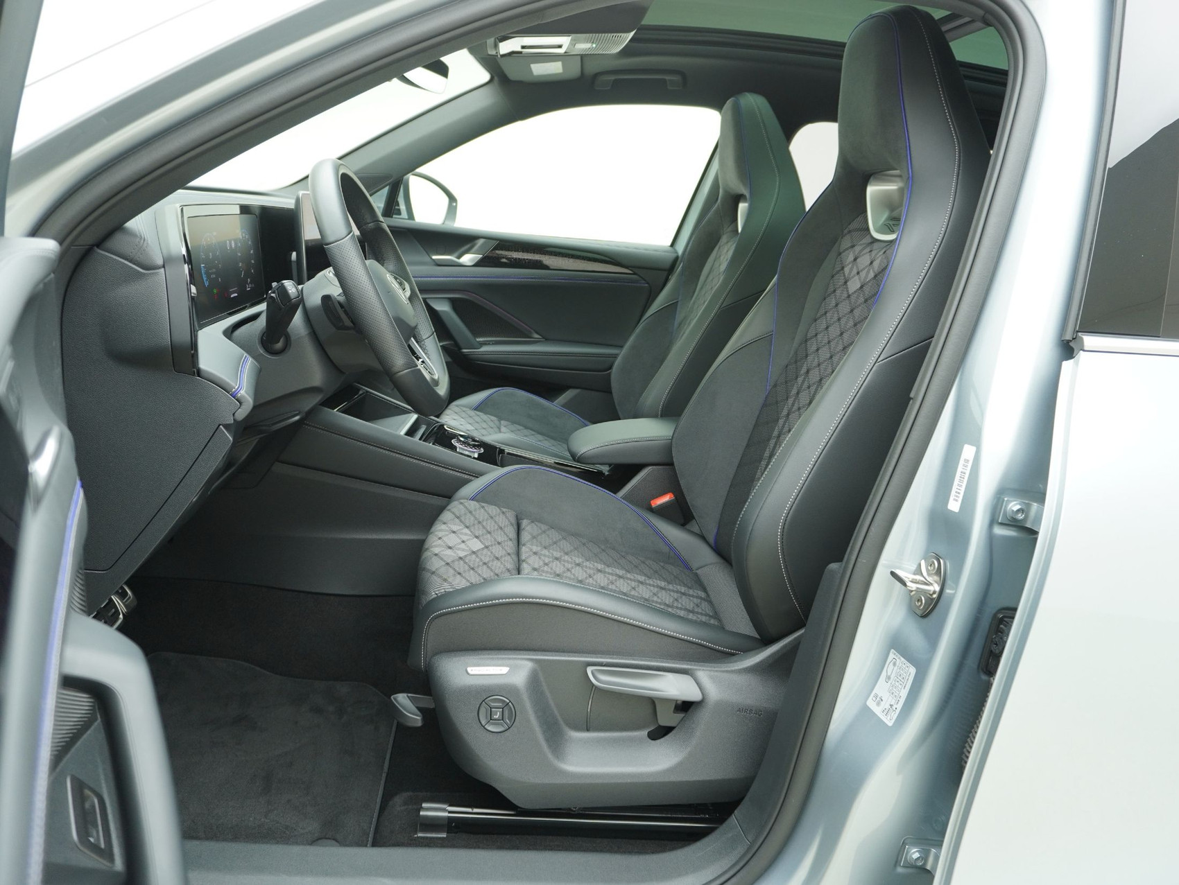 VW Tiguan 2.0 TSI DSG R-Line 4Motion