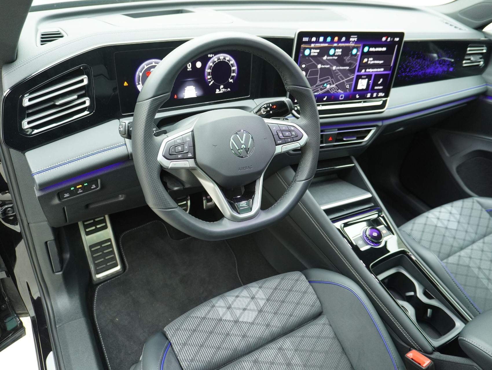 VW Tiguan 2.0 TSI DSG R-Line Black Style 4Motion