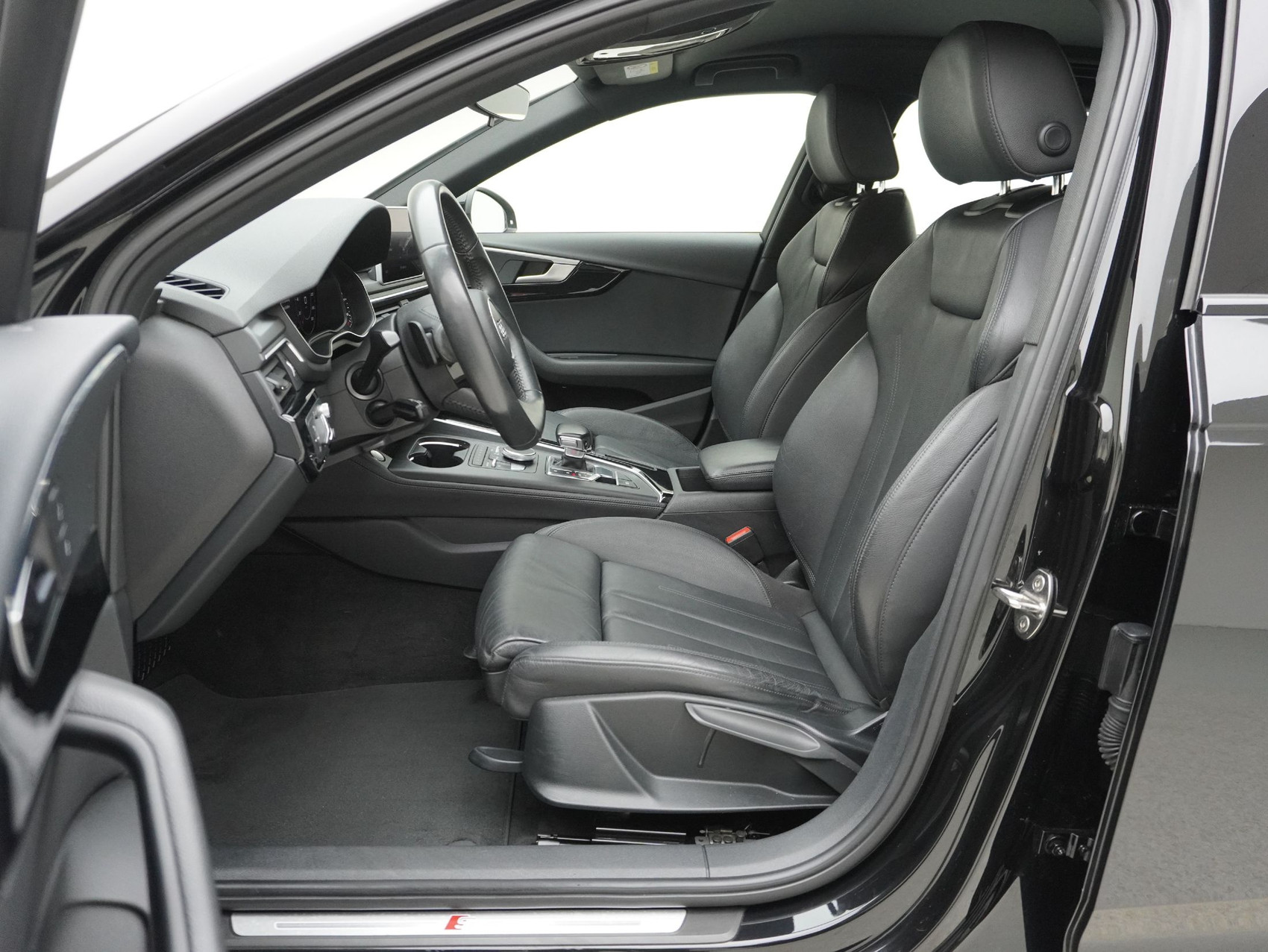 AUDI A4 Avant 50 TDI S line quattro T-Tronic