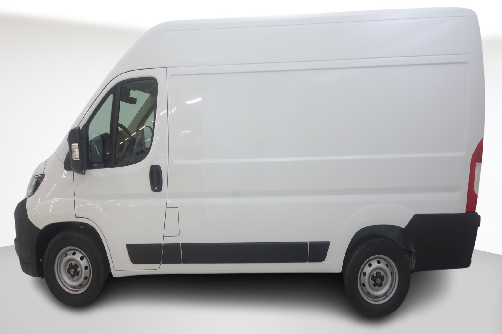 CITROËN Jumper Kaw. 35 L2H2 verglast 2.2 BlueHDi 140 S/S