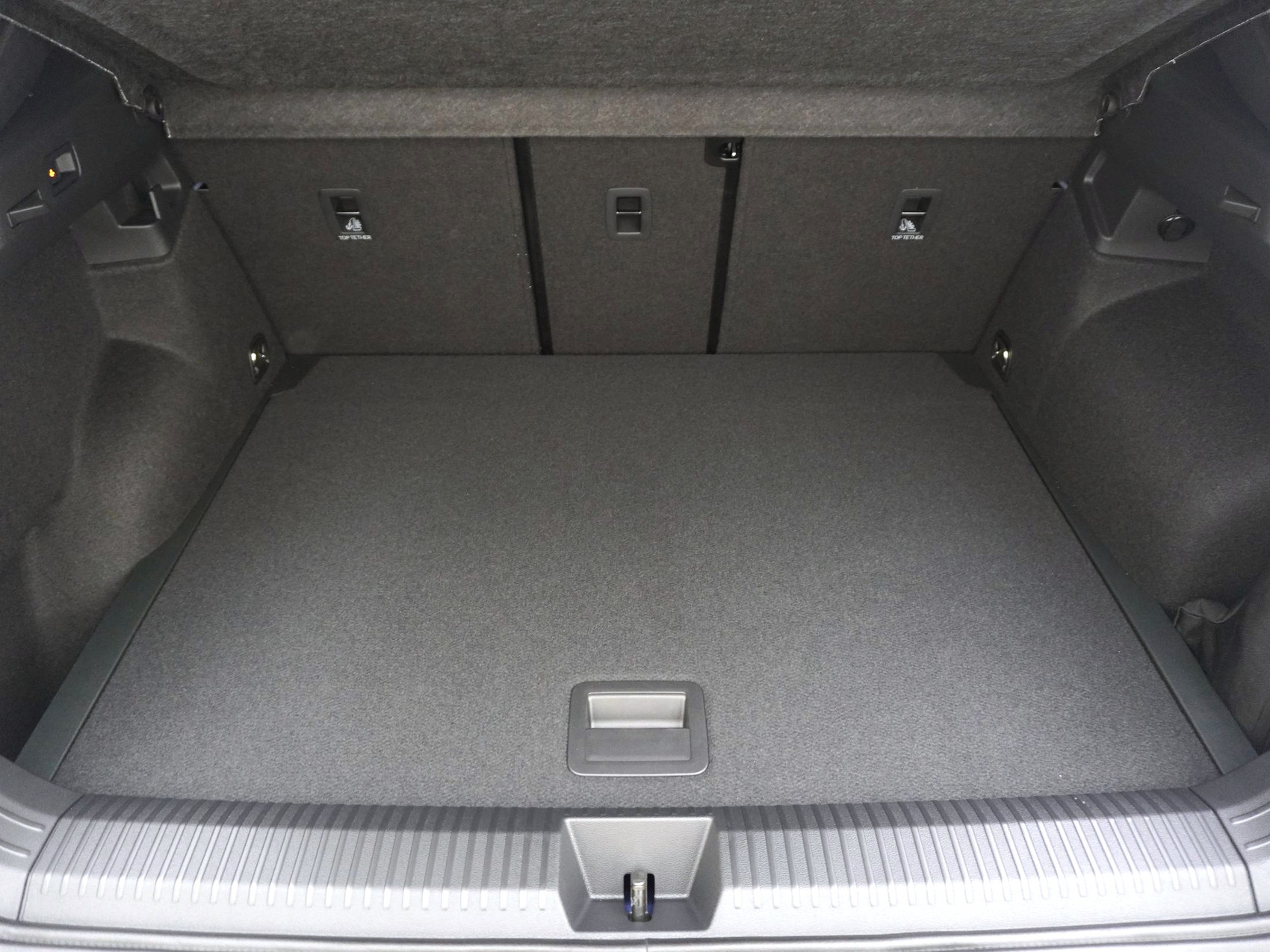 VW T-Roc 1.5 eTSI R-Line DSG