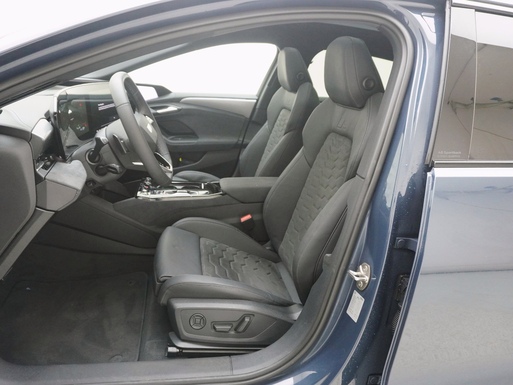 AUDI A6 e-tron Sportback quattro S line