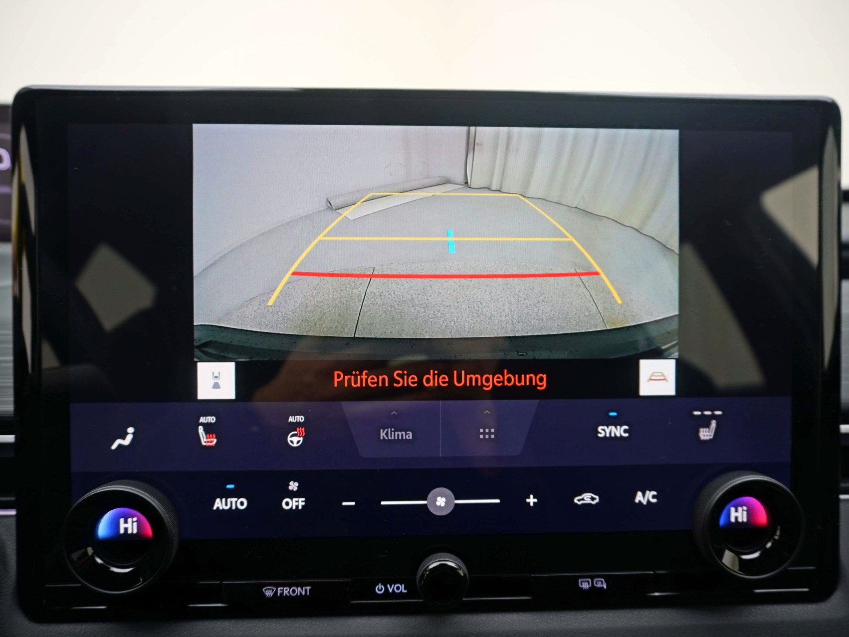 TOYOTA C-HR+ Style AWD