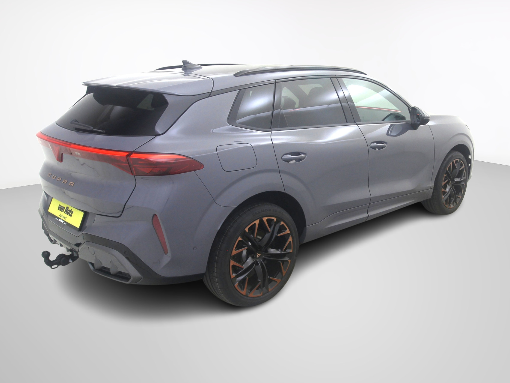 CUPRA Terramar 1.5 e-Plug-in-HYBRID VZ DSG