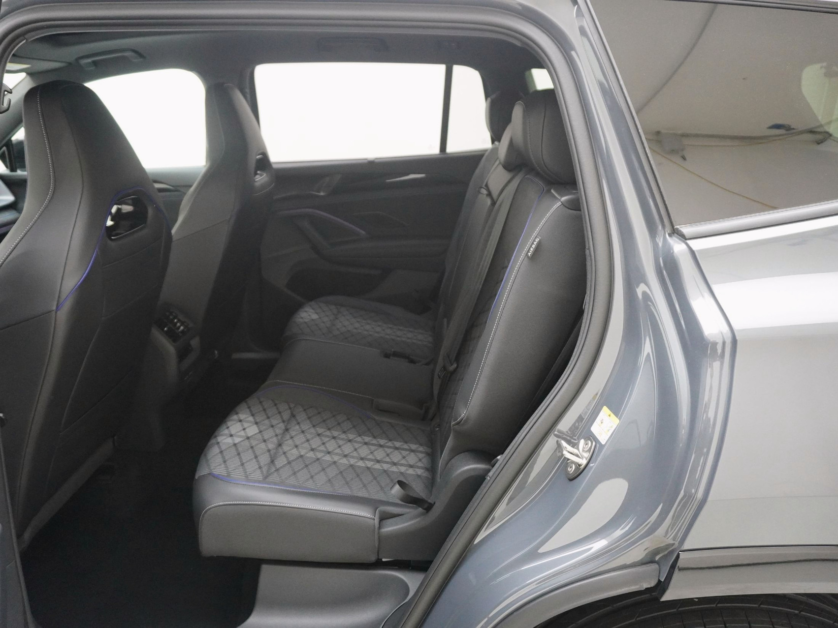 VW Tayron 2.0 TDI R-Line DSG 4motion