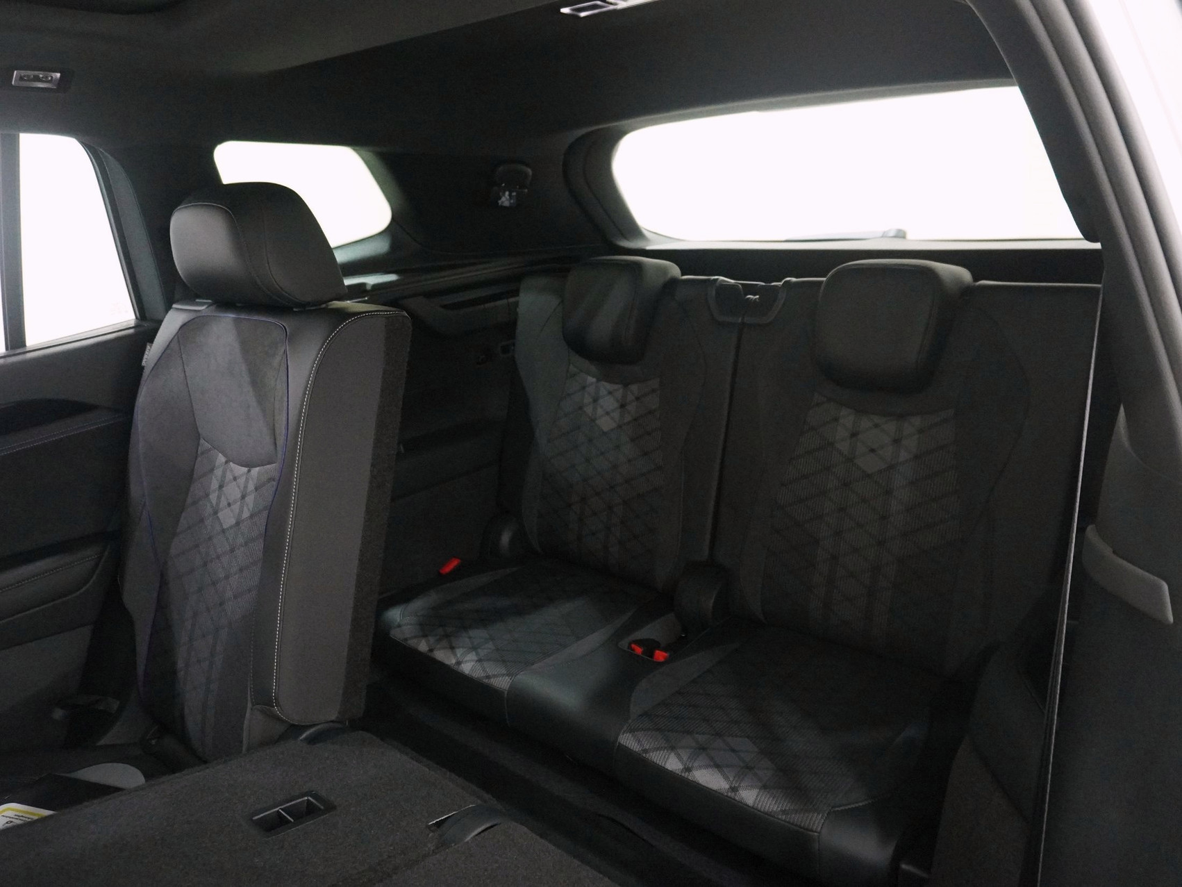 VW Tayron 2.0 TDI R-Line DSG 4motion