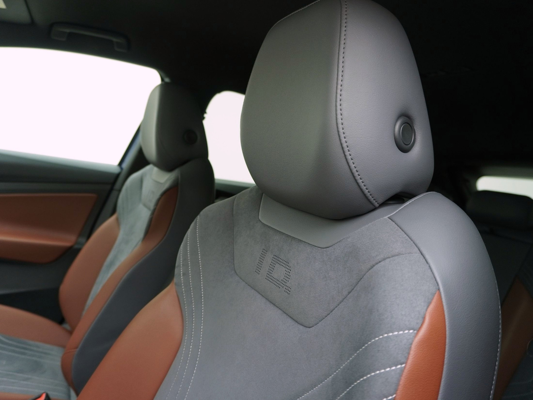 VW ID.4 Pro Performance 77 kWh 1ST Edition