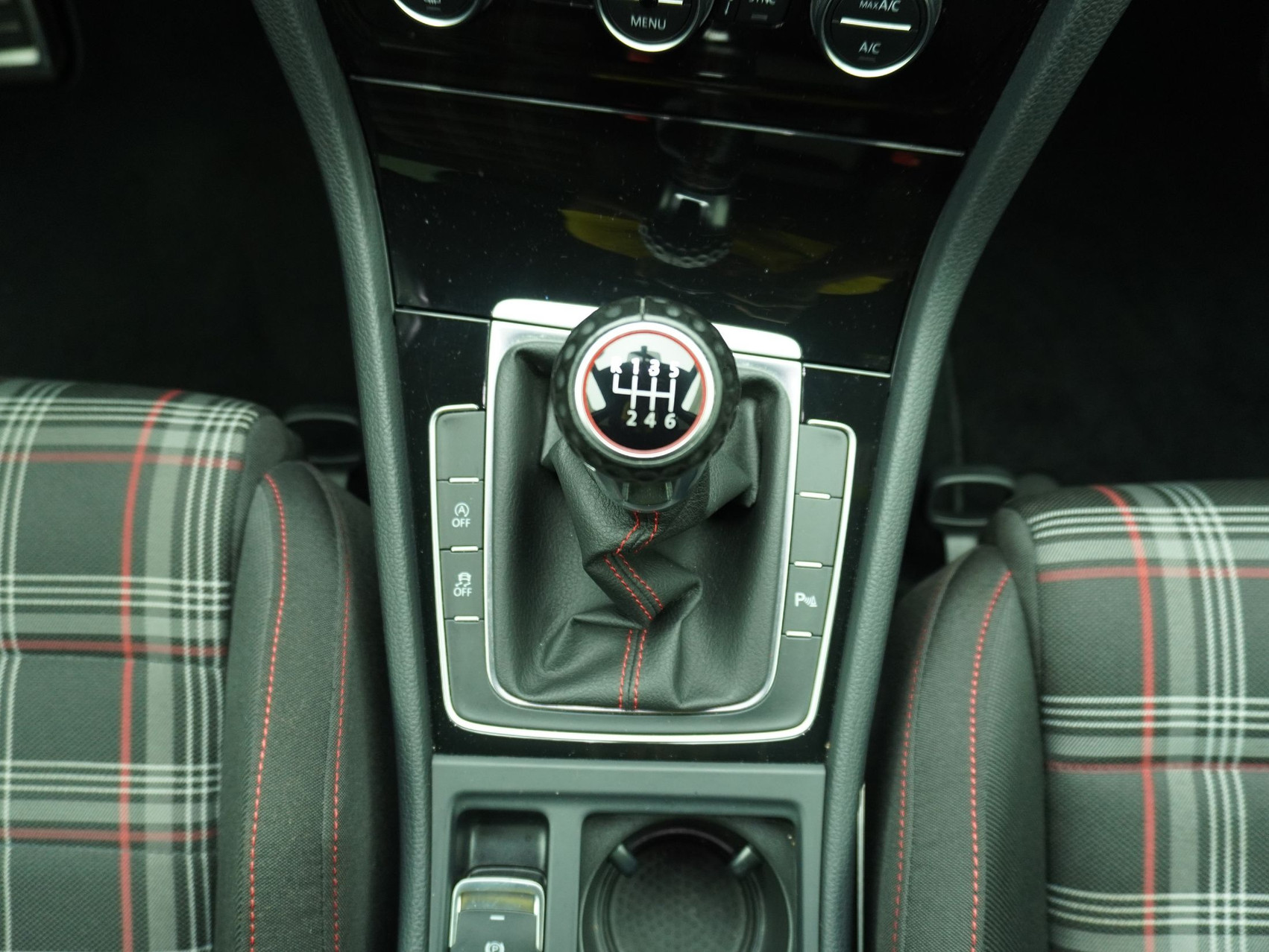 VW Golf 7 2.0 TSI GTI Performance