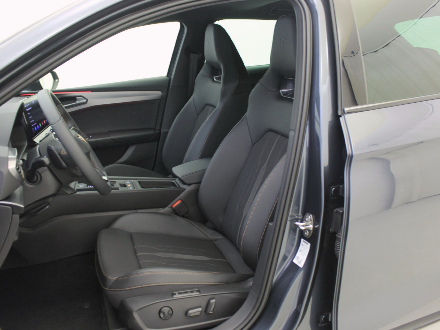 CUPRA Leon ST 1.5 eTSI ACT DSG