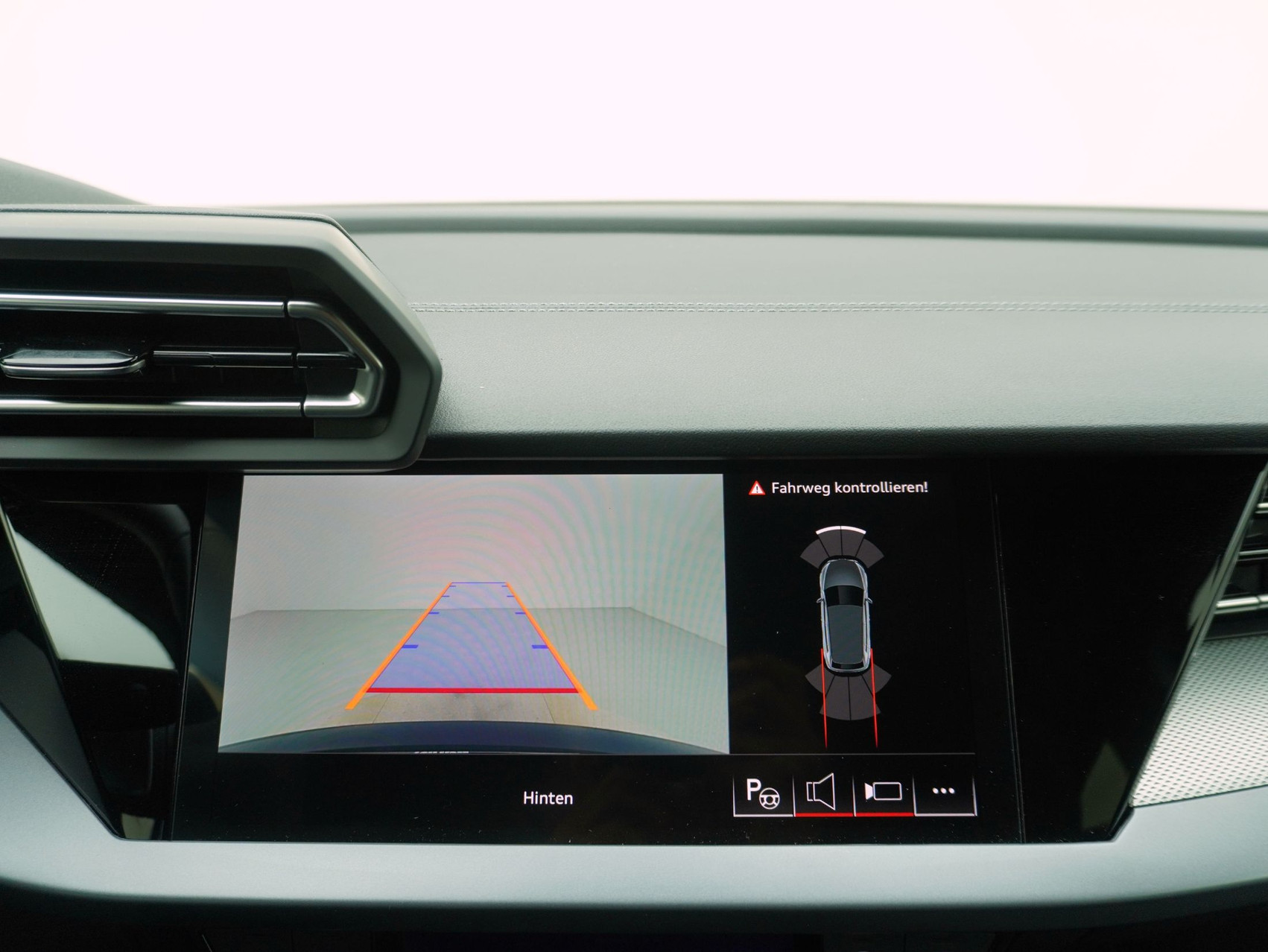 AUDI A3 Sportback 40 TFSI e S line S-Tronic **Audi Werksgarantie bis 06/2030**