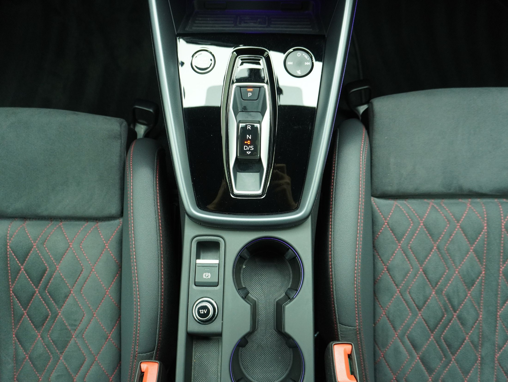 AUDI A3 Limousine 35 TFSI S Line S-Tronic