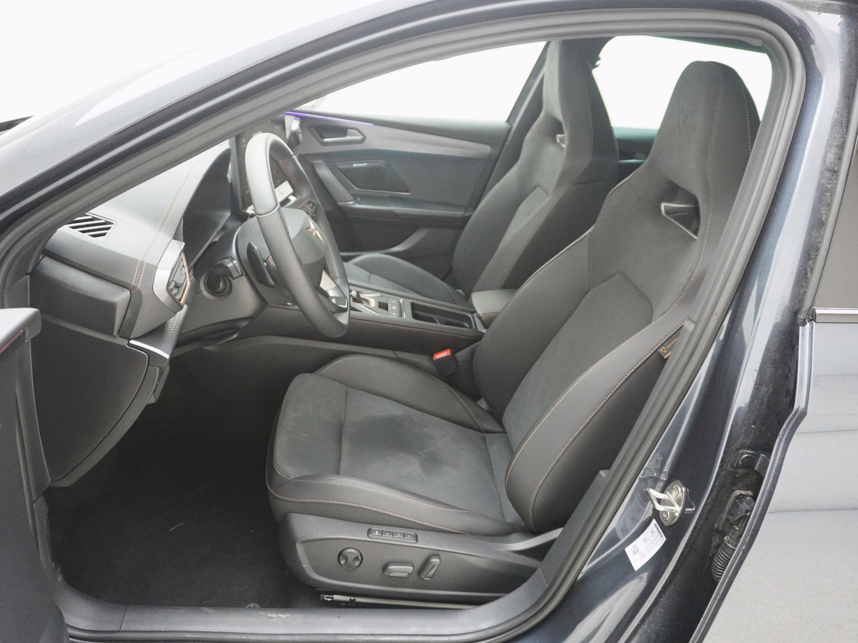 CUPRA Leon ST 2.0 TSI VZ 4Drive DSG