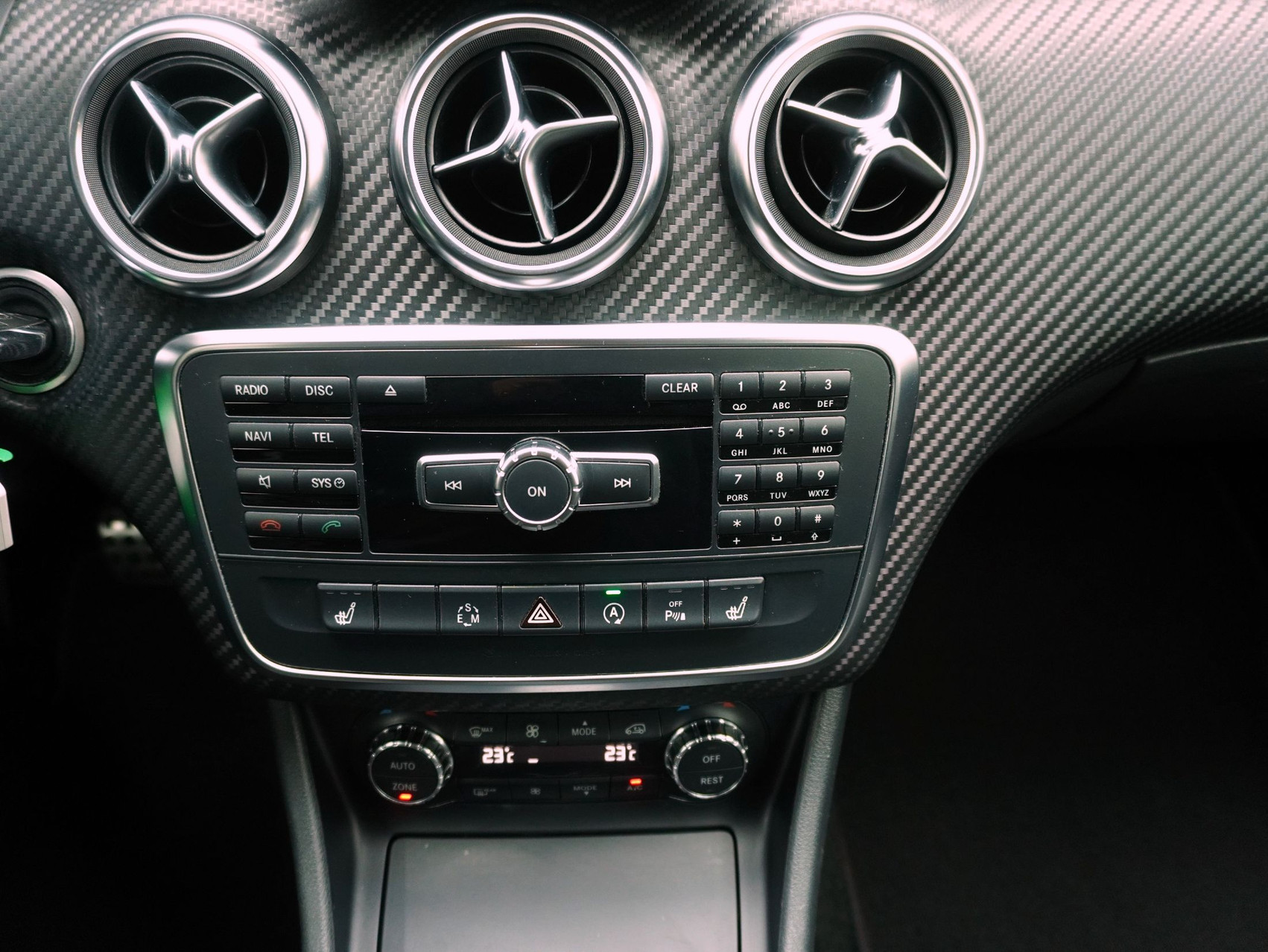 MERCEDES-BENZ A-Klasse A 220 CDI AMG Line 4matic