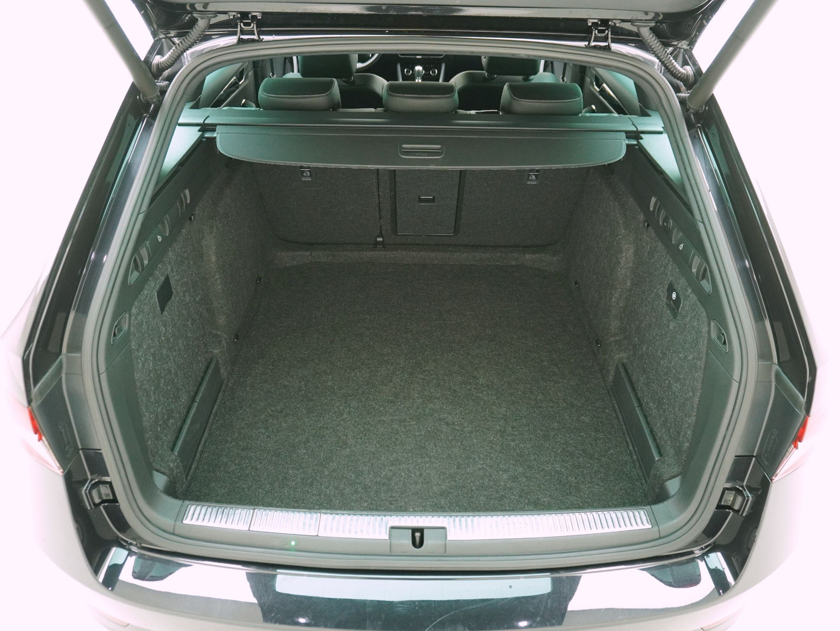 SKODA Superb Combi 2.0 TSI DSG L&K 4×4