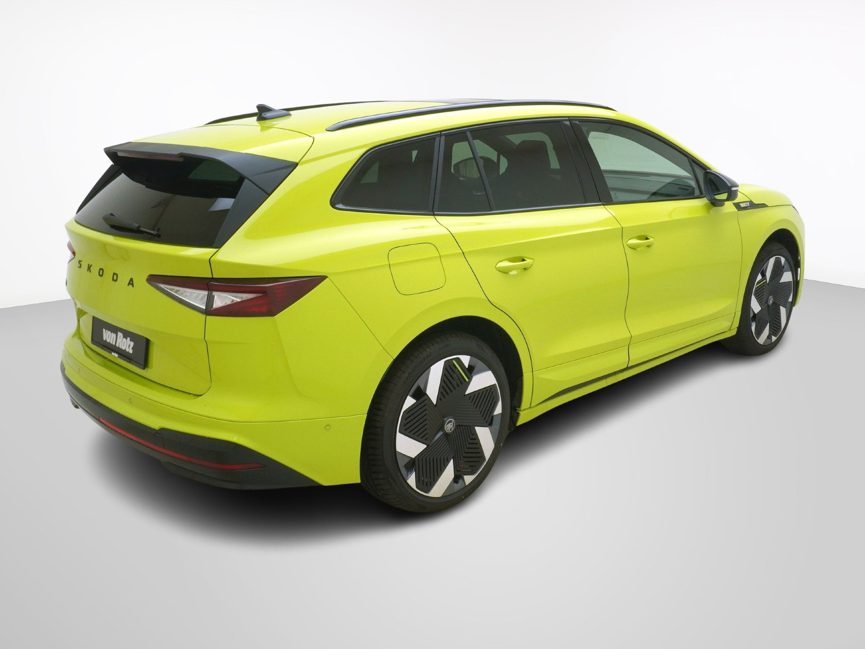 SKODA Enyaq iV RS-Suite MAXX