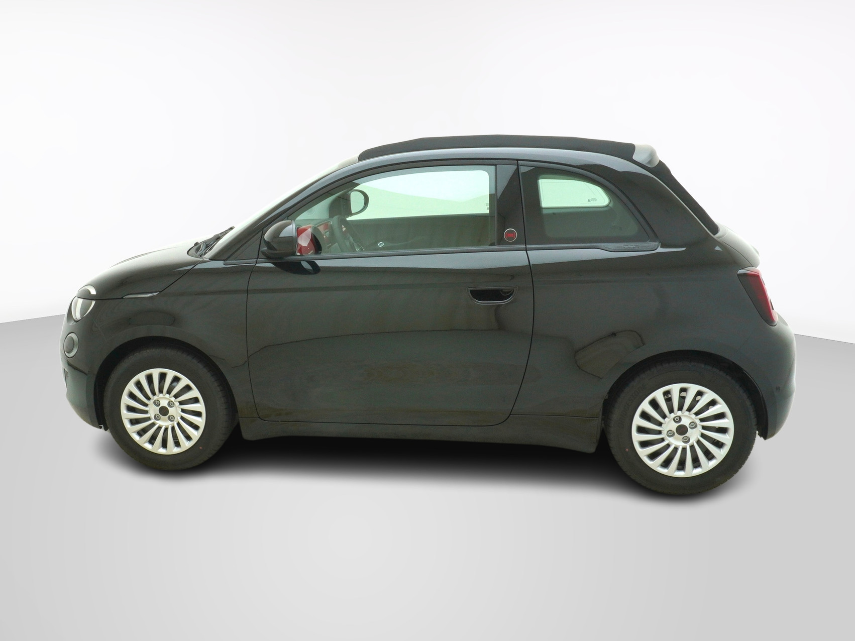 FIAT 500 Cabrio Red
