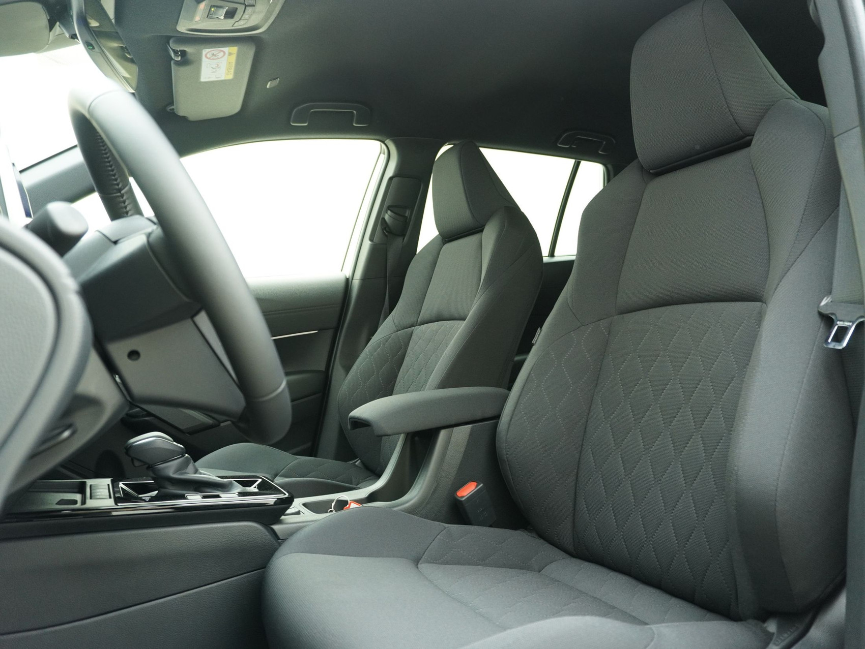 TOYOTA Corolla Cross 2.0 HSD Trend AWD-i ** 4×4 **