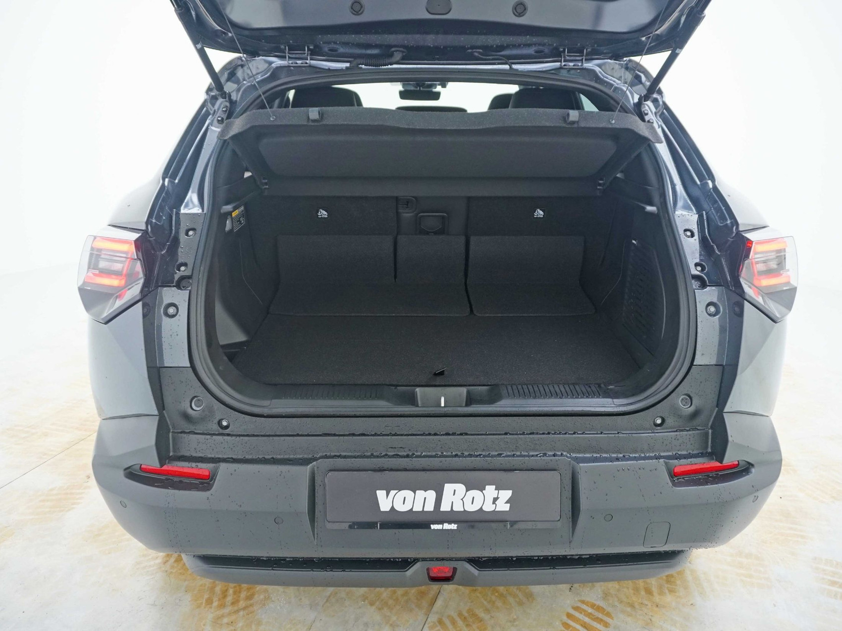 SUZUKI e Vitara Compact Top 4×4