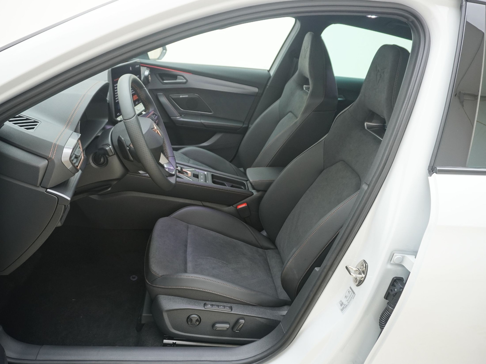 CUPRA Formentor 1.5 e-Plug-in-HYBRID VZ DSG