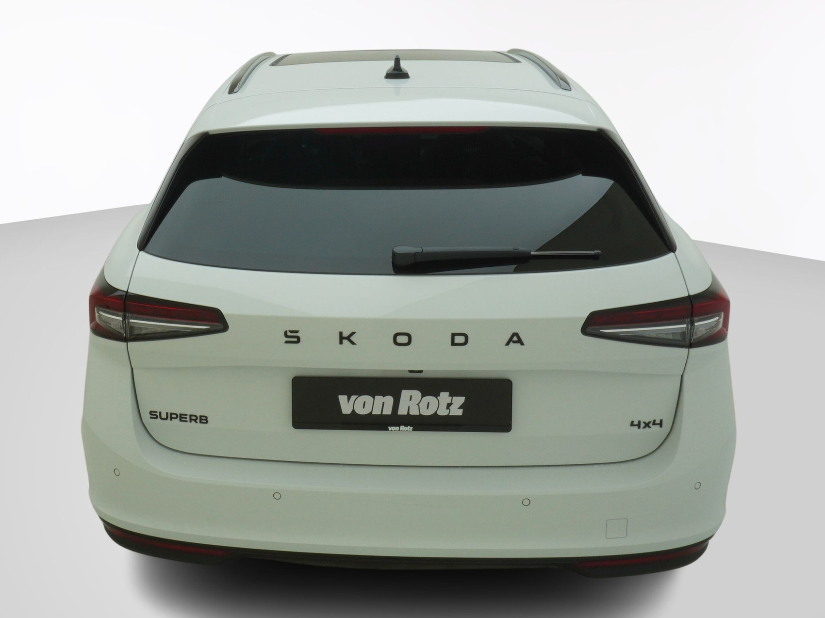 SKODA Superb 2.0 TSI Sportline 4×4 DSG