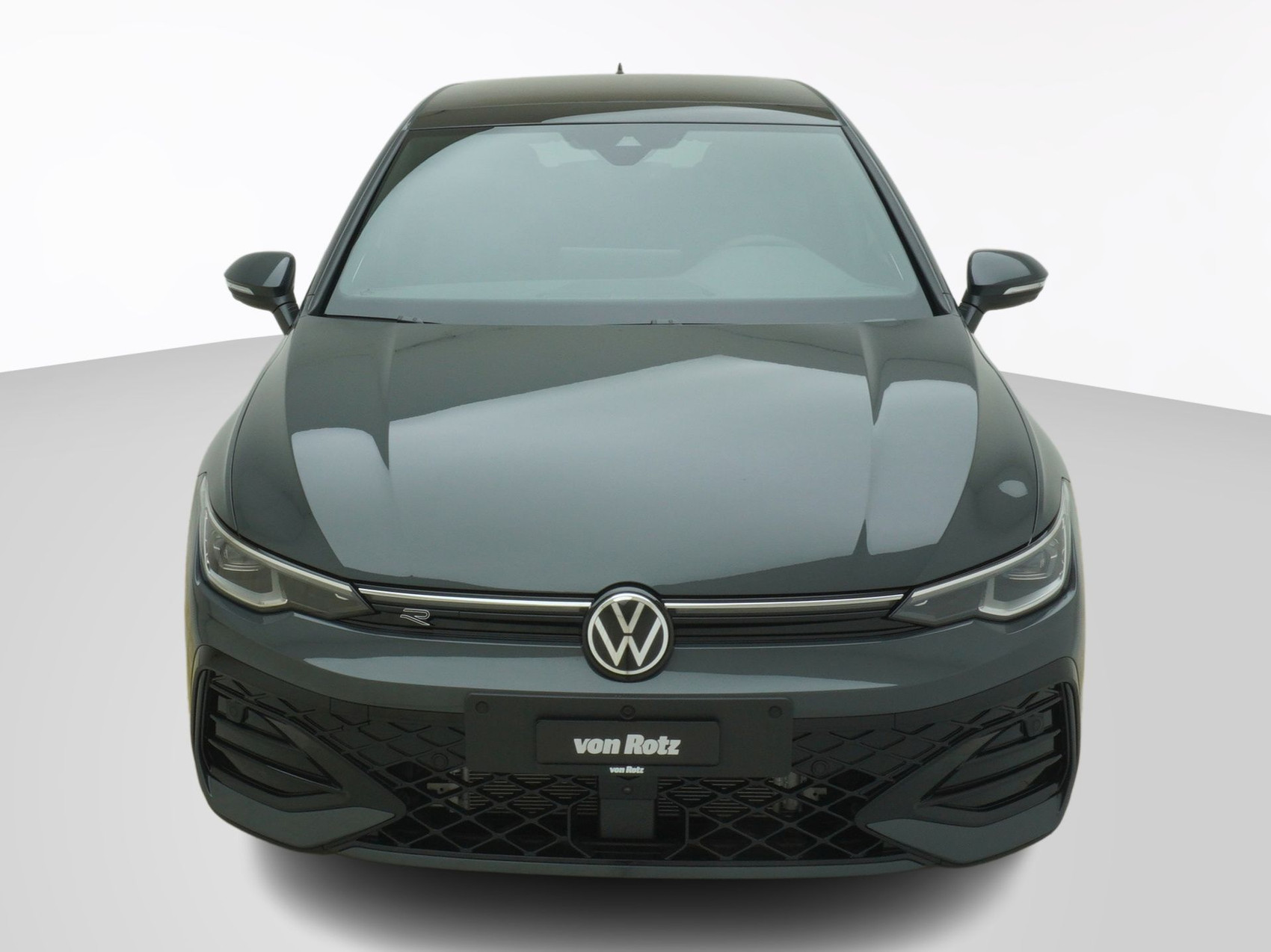 VW Golf VIII 1.5 eTSI R-Line DSG
