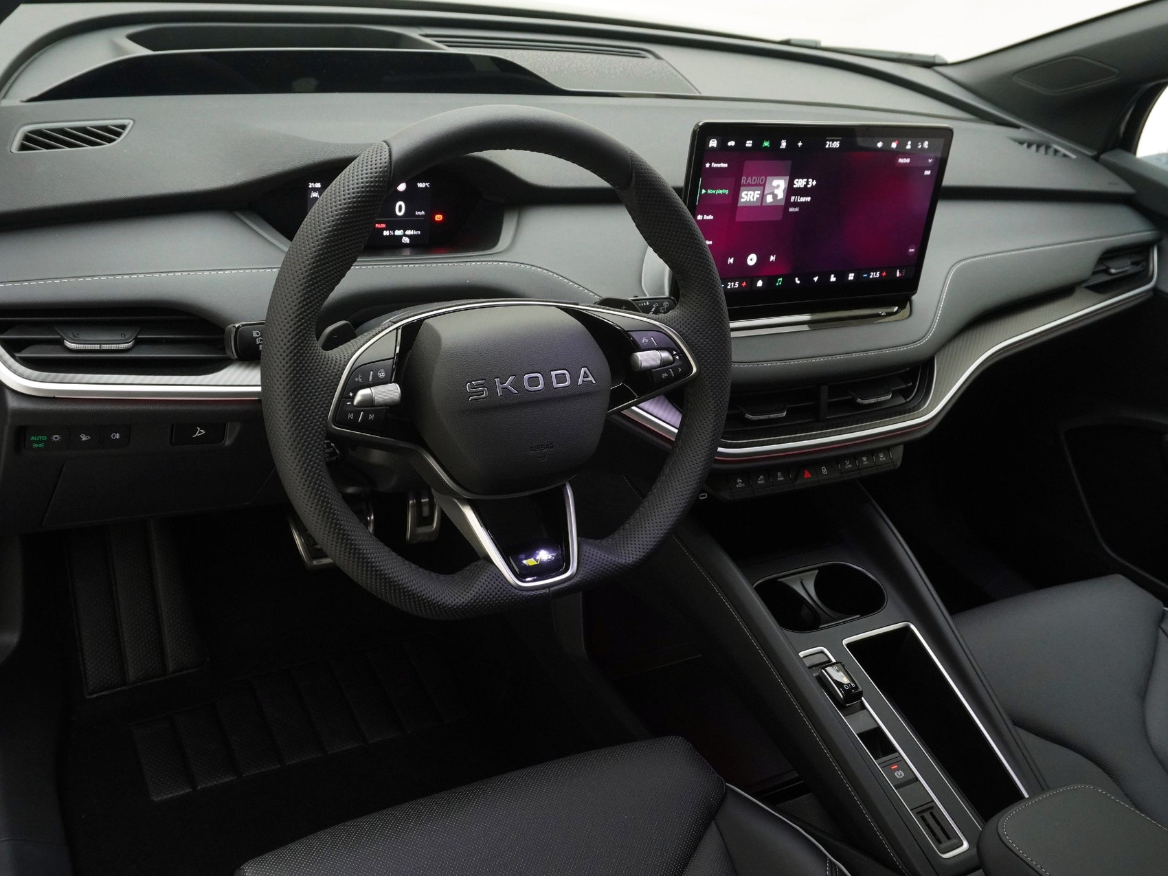 SKODA Enyaq iV RS-Suite MAXX