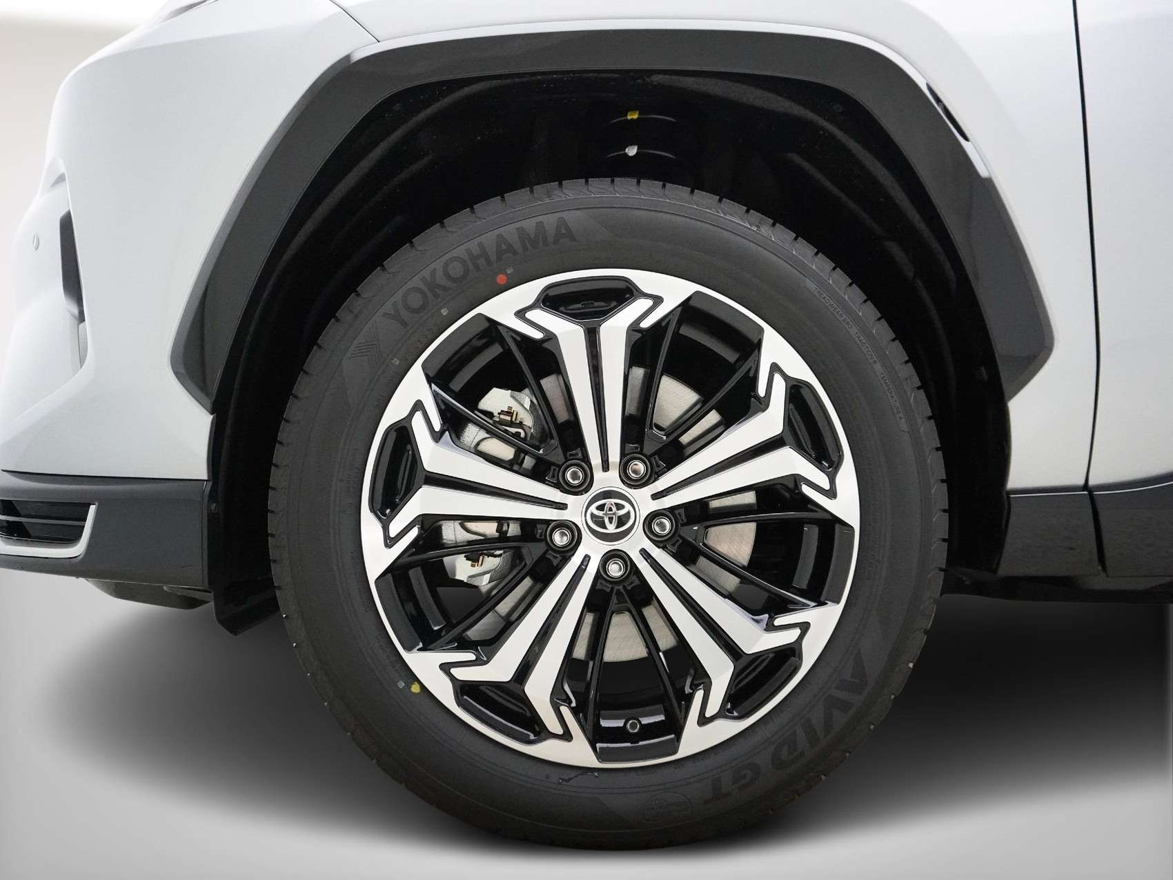 TOYOTA RAV4 2.5 Plug-In-Hybrid Platinum ** mit Panorama Dach **