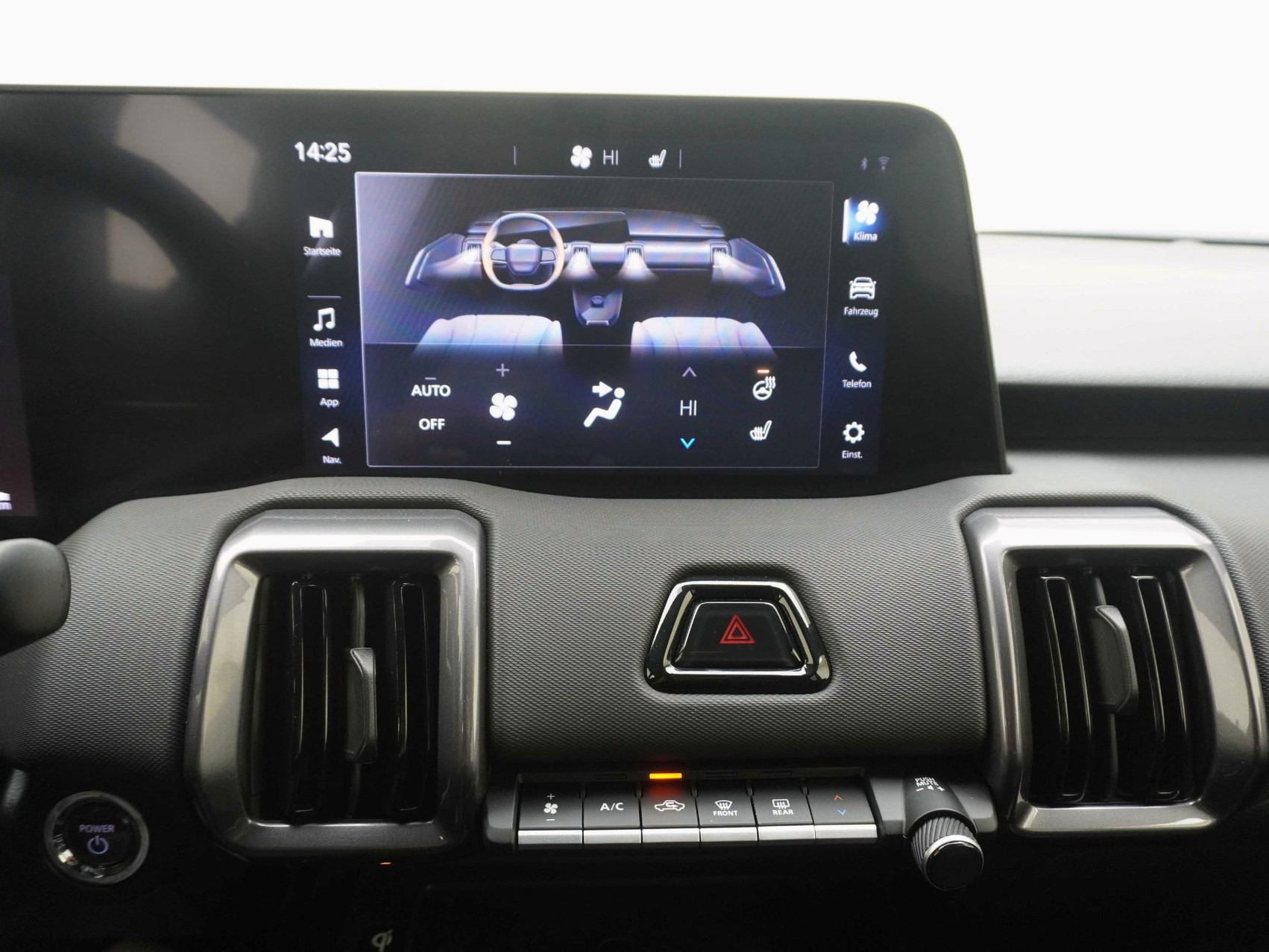 SUZUKI e Vitara Compact Top 4×4