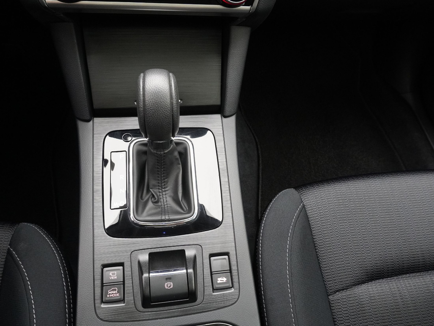 SUBARU Outback 2.5i Swiss Plus