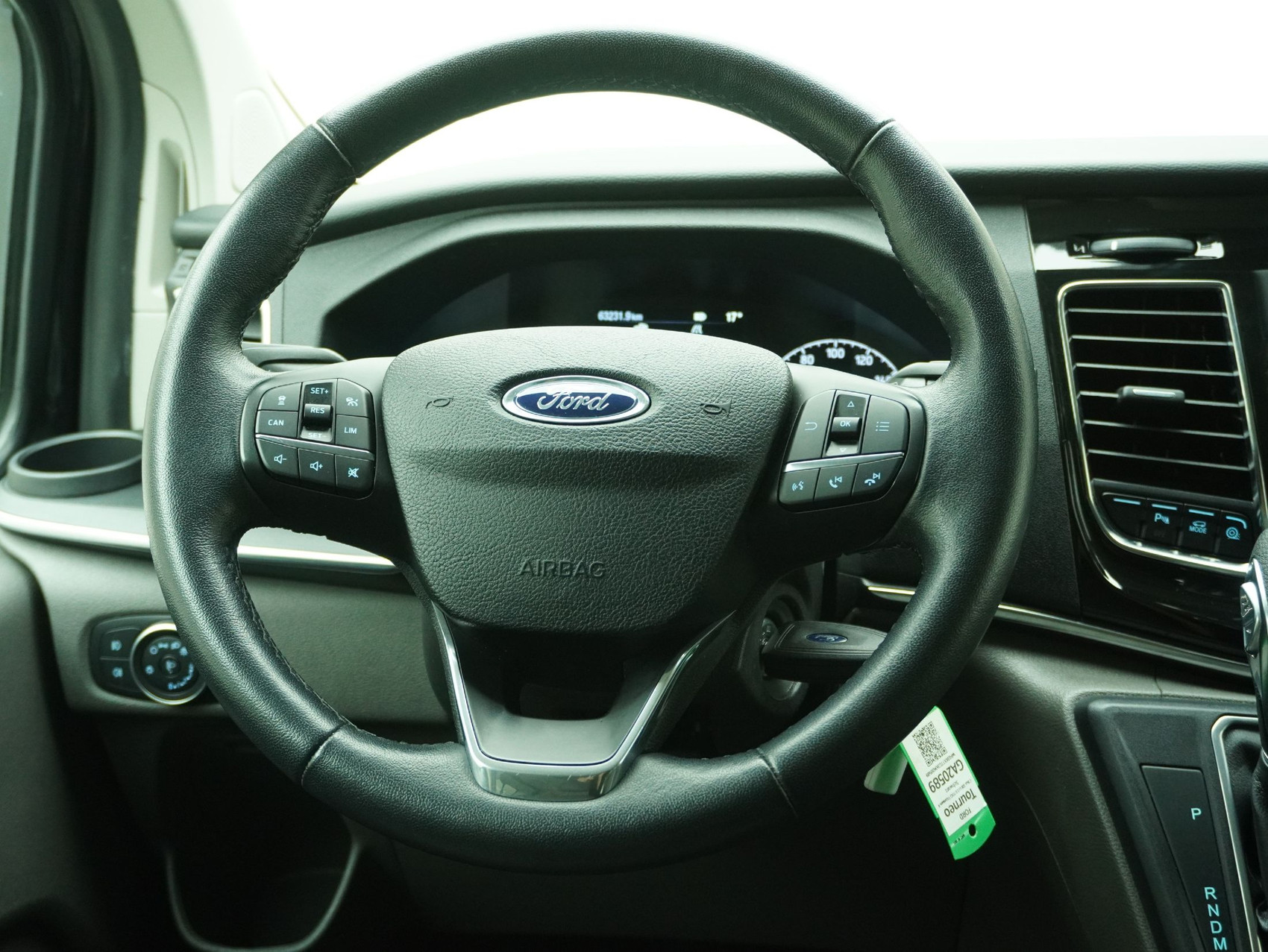 FORD Tourneo C Bus 320 L1 2.0 TDCi Titanium X