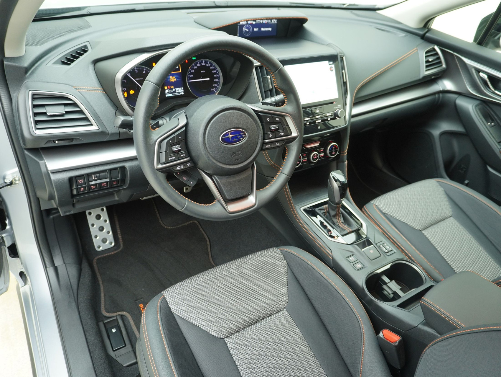 SUBARU XV 2.0i e-Boxer Swiss Plus