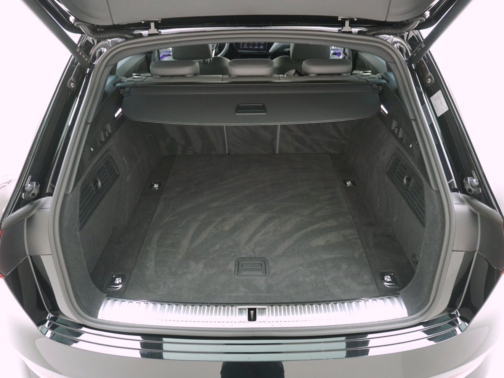 AUDI e-tron S quattro