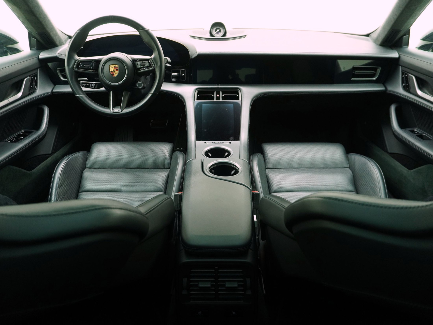 PORSCHE Taycan Turbo