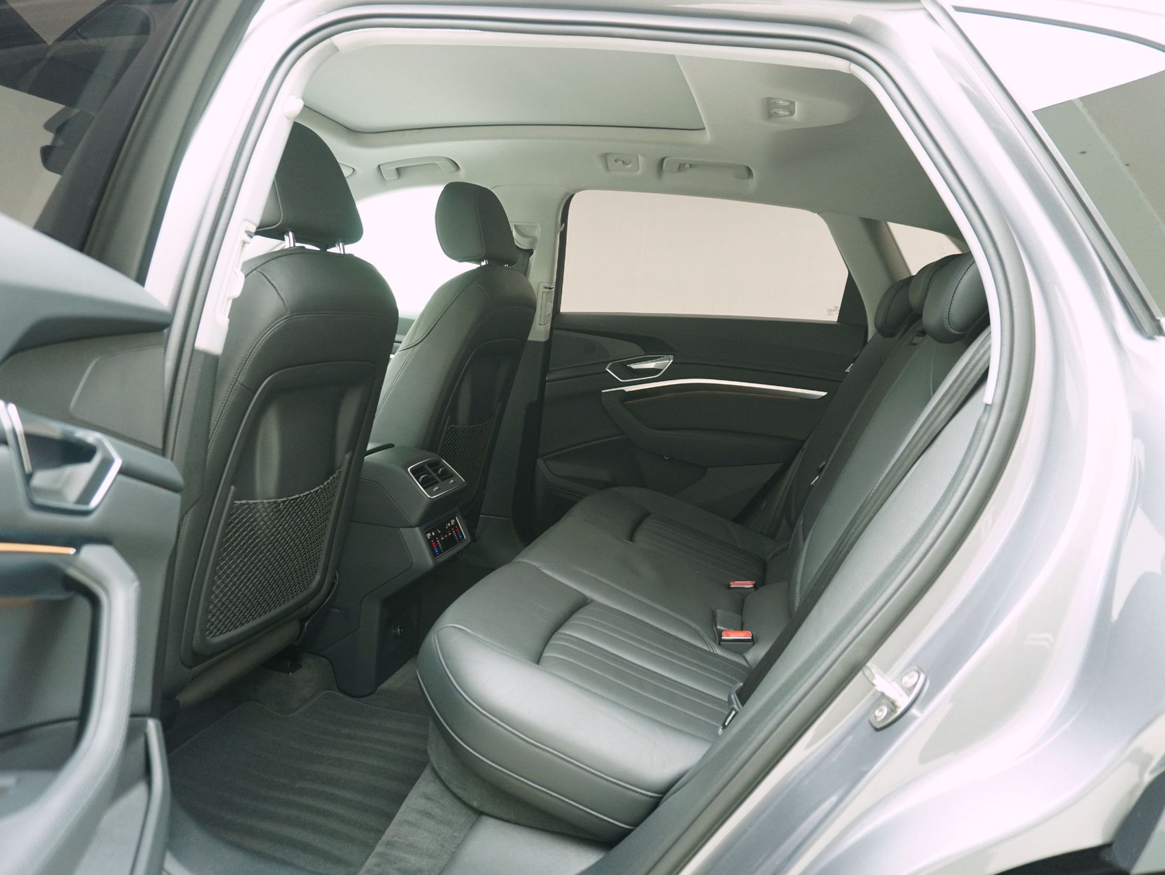 AUDI e-tron 55 Advanced quattro