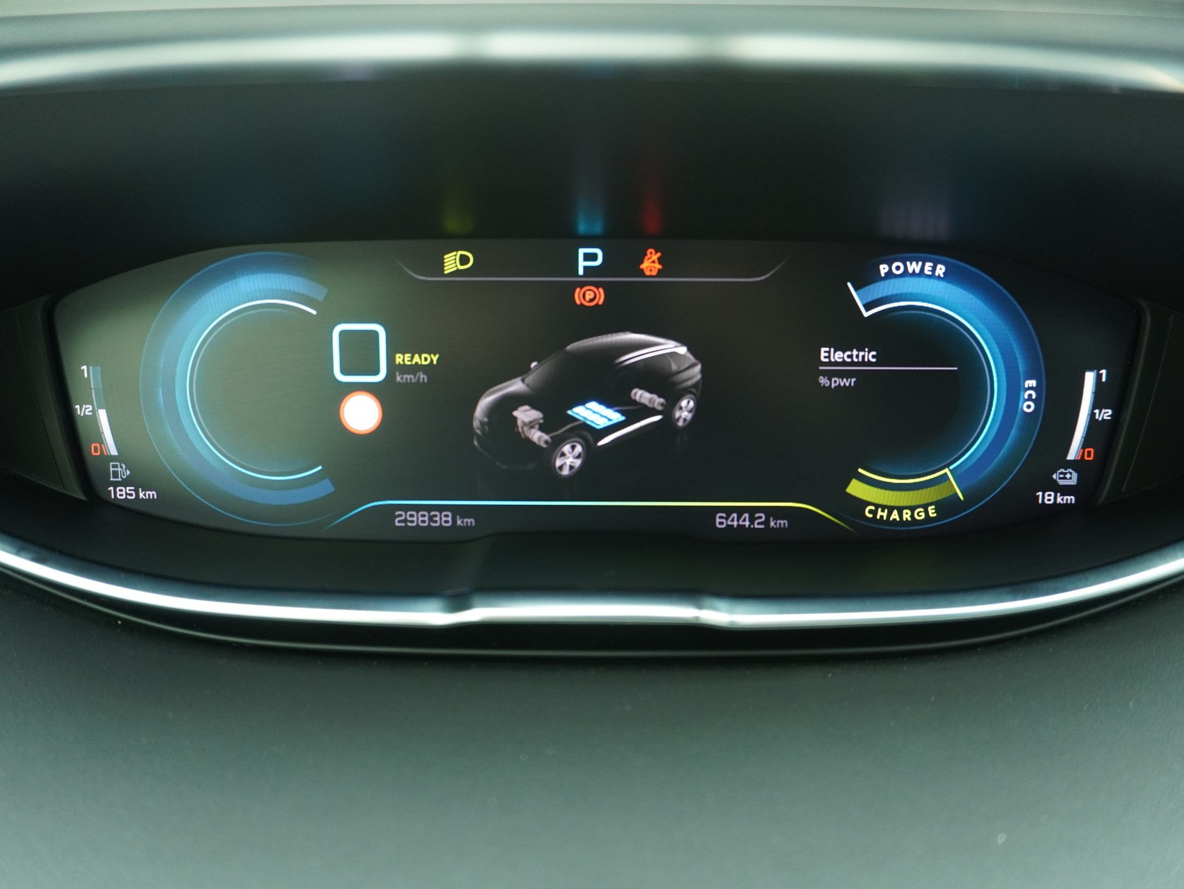 PEUGEOT 3008 1.6 Plug-in Hybrid4 GT Pack 4X4