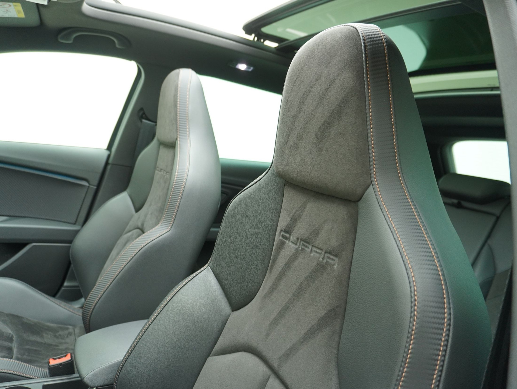 SEAT Leon ST 2.0 TSI DSG Cupra 4Drive