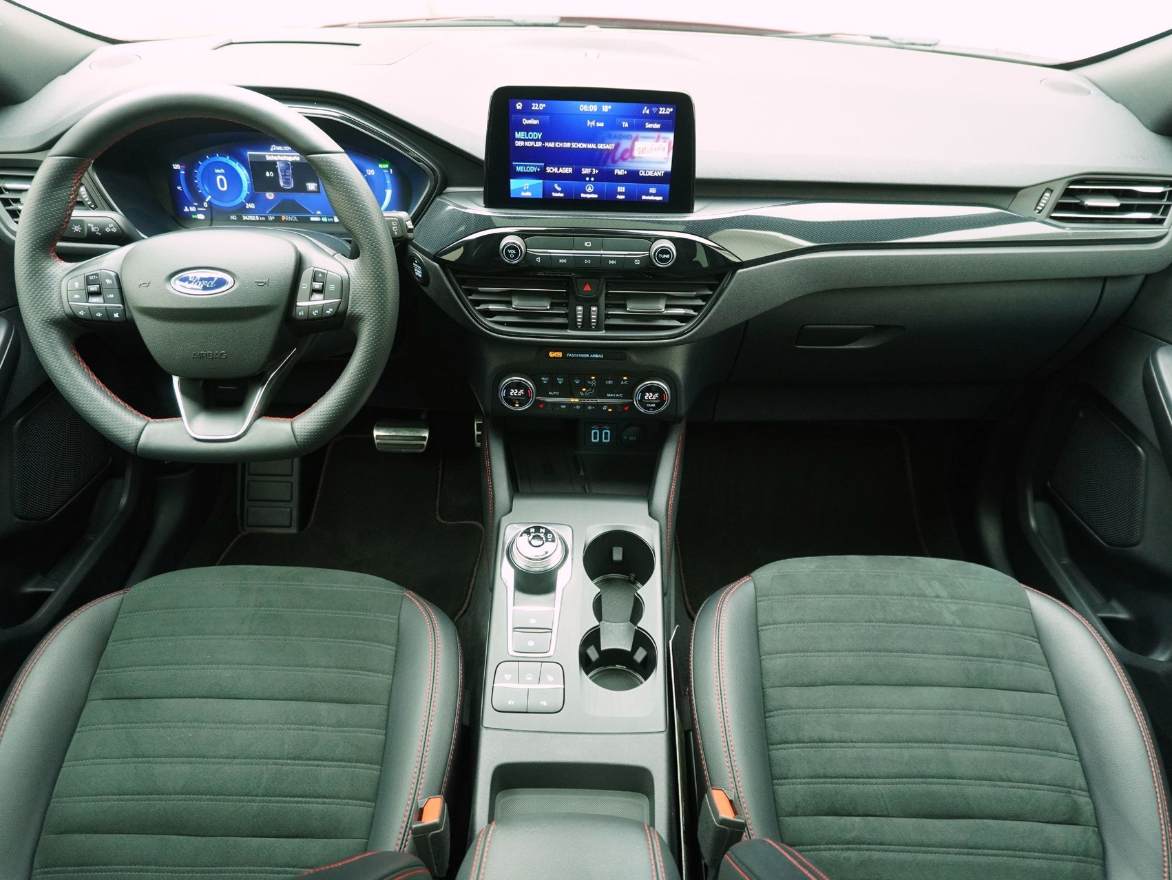 FORD Kuga 2.5 Plug-in Hybrid ST-Line X