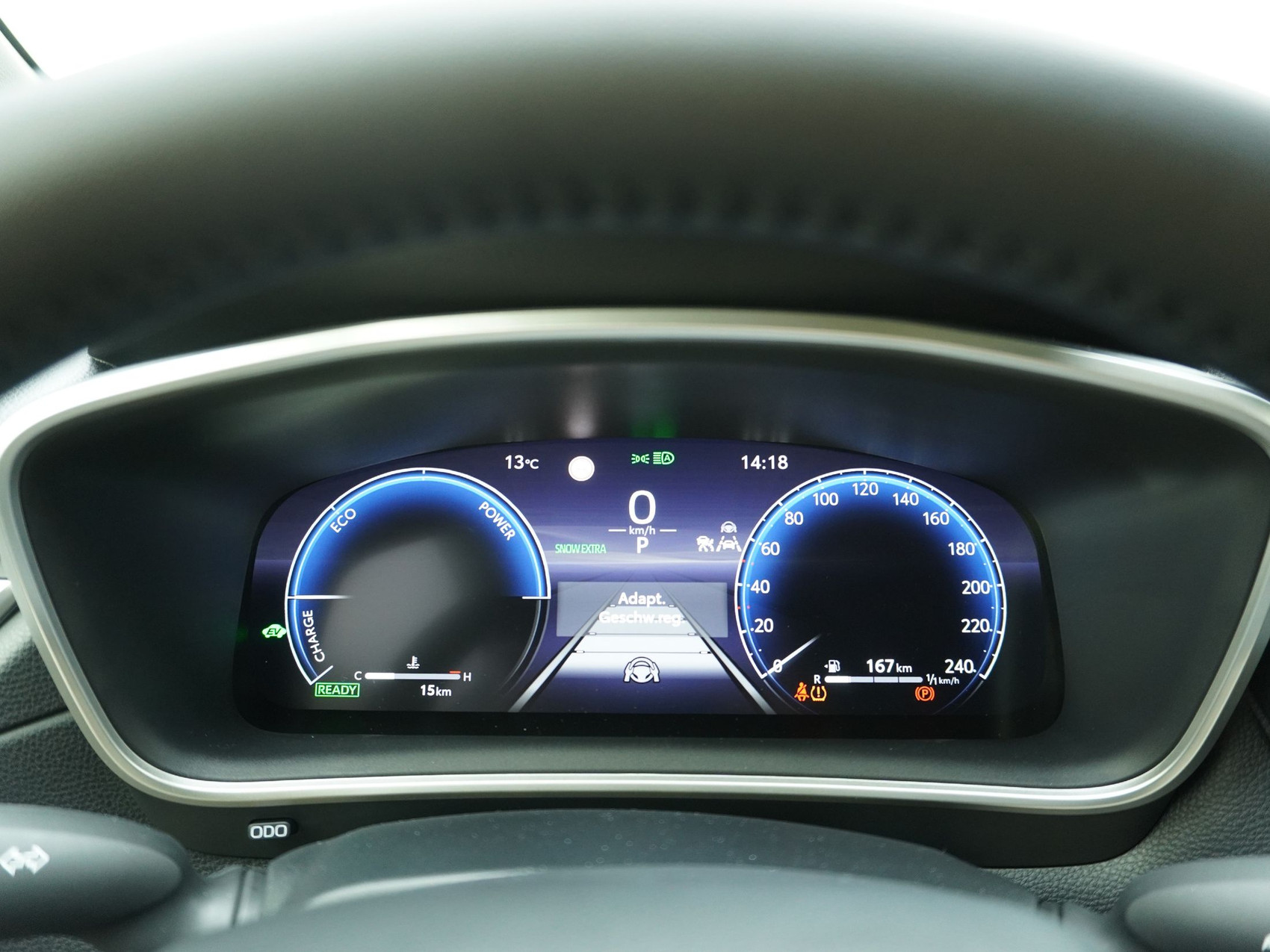 TOYOTA Corolla Cross 2.0 HSD Trend AWD-i ** 4×4 **