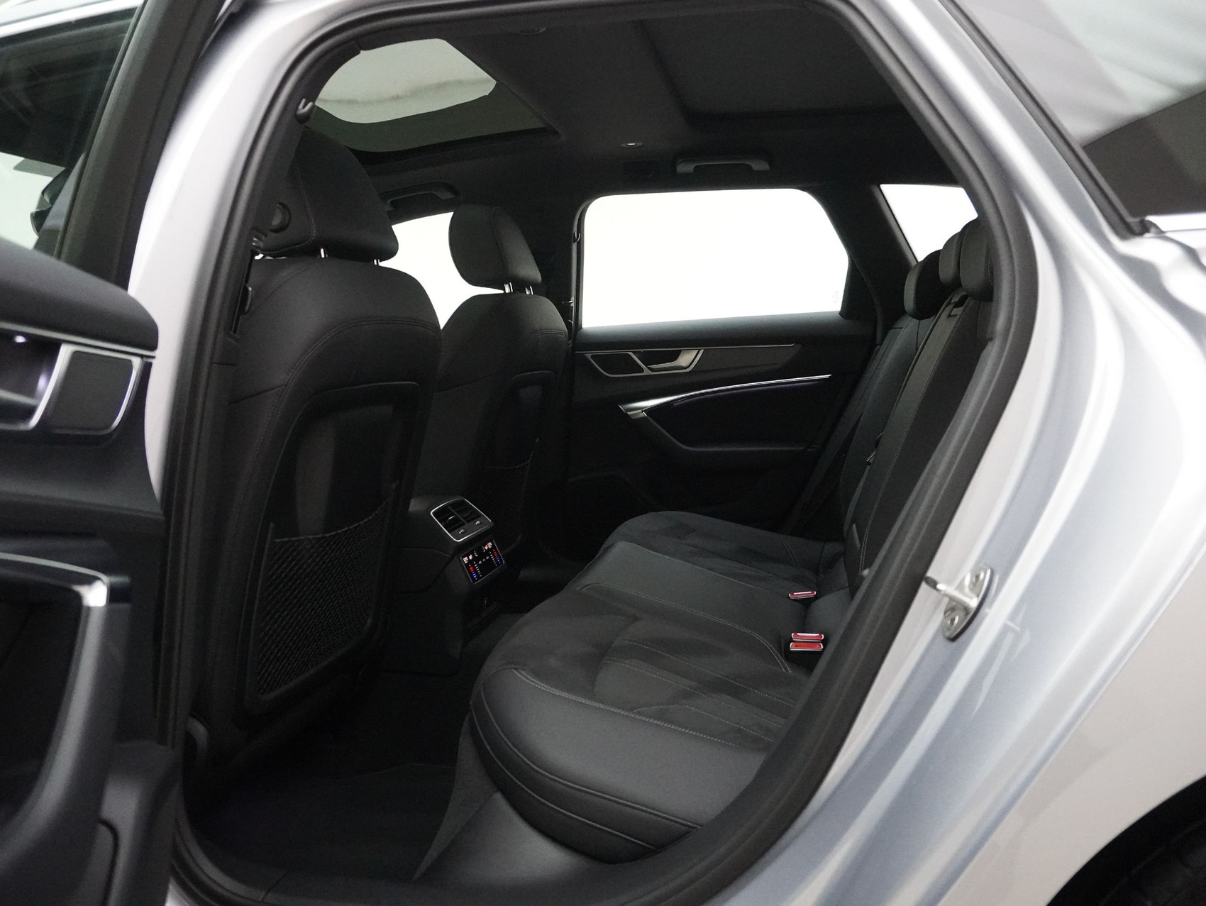 AUDI A6 Avant 55 TFSI S Line quattro S-Tronic **Werksgarantie bis 10.2029**