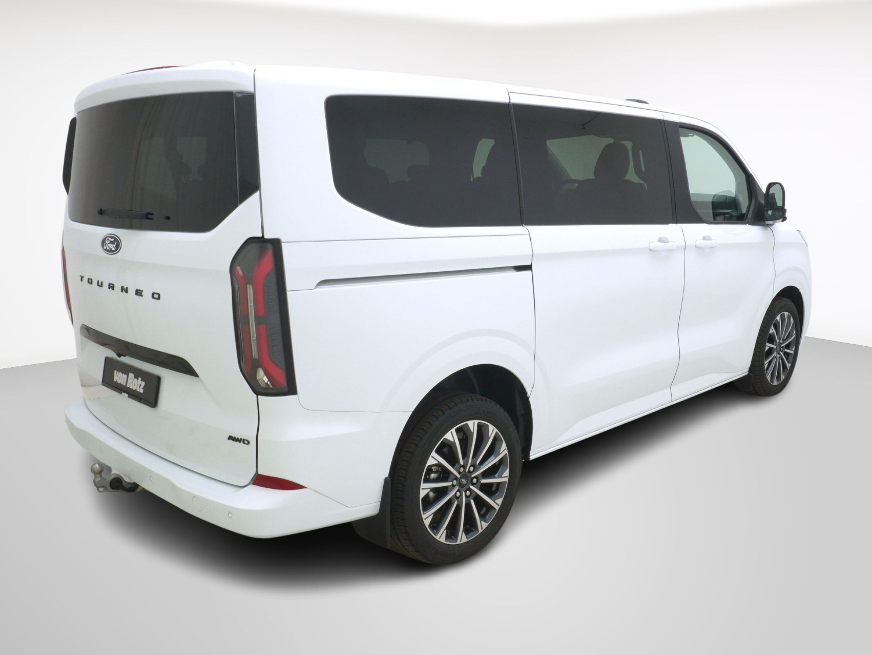 FORD Tourneo Custom 320 L1 2.0 TDCI 4×4 Titanium X