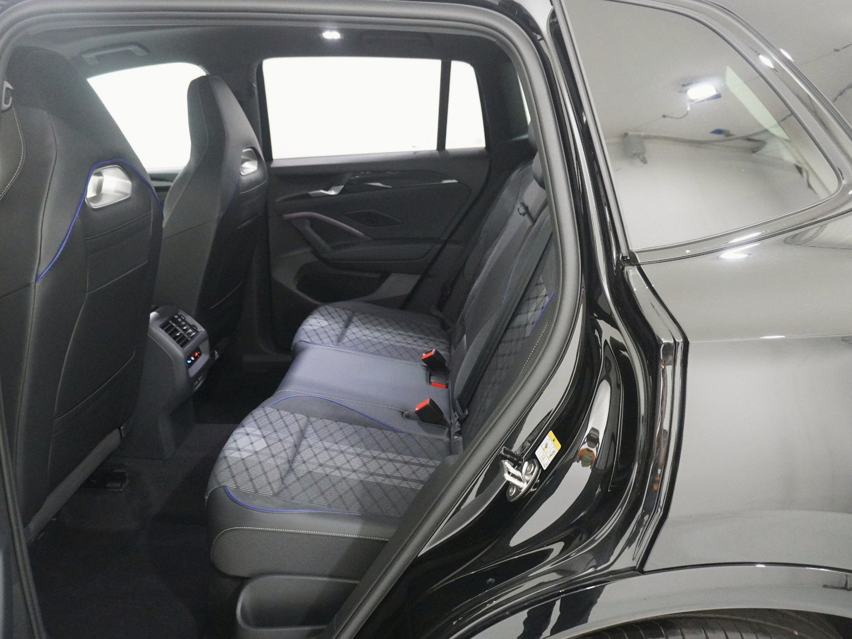 VW Tiguan 2.0 TSI R-Line 4motion