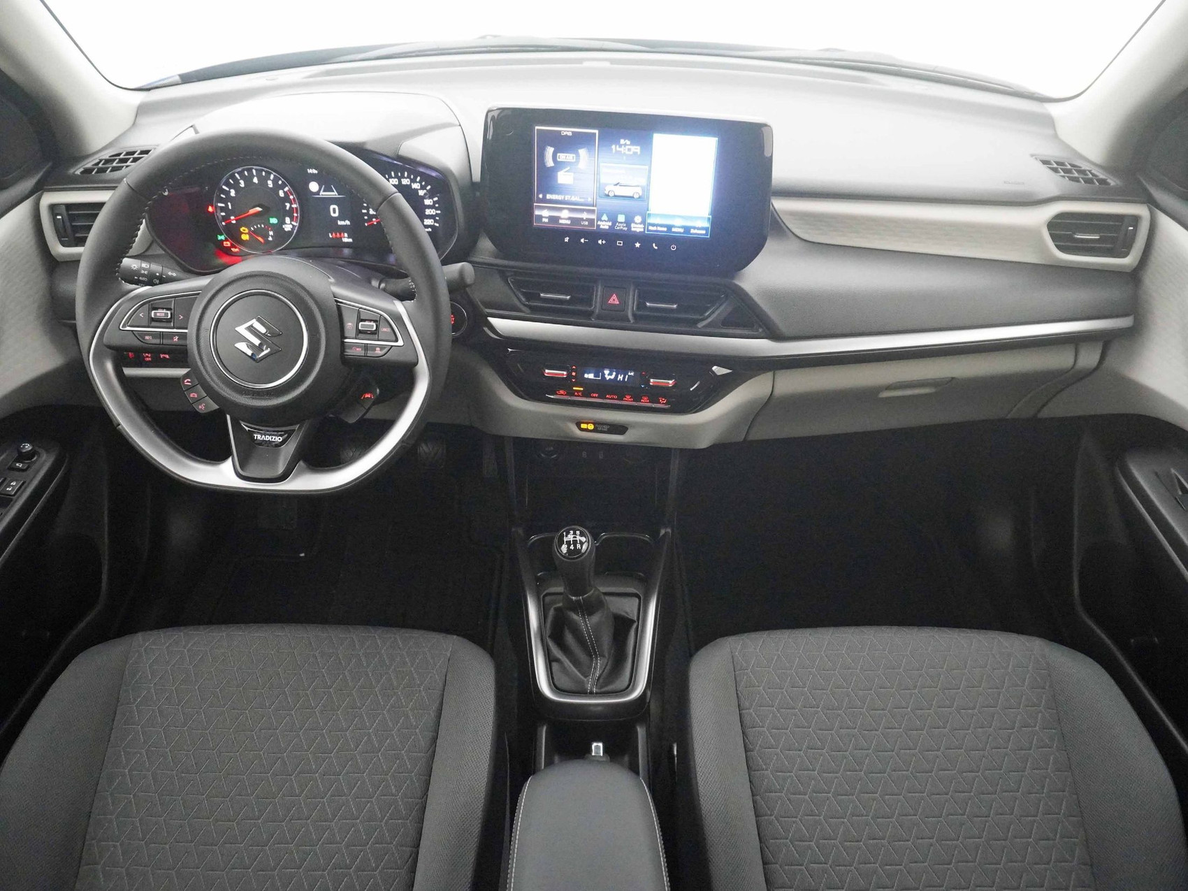 SUZUKI Swift 1.2 Tradizio Top Hybrid 4×4